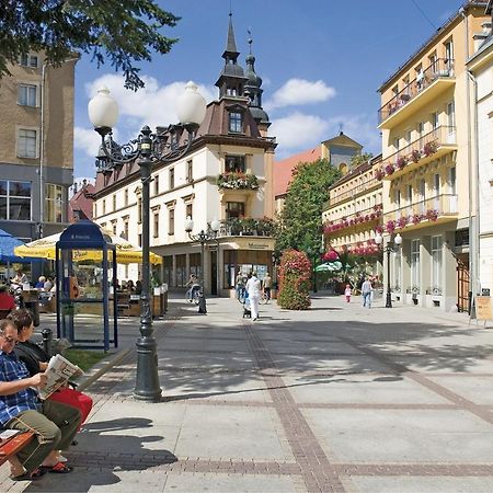 Dom Zdrojowy Aparthotel Jelenia Góra Εξωτερικό φωτογραφία
