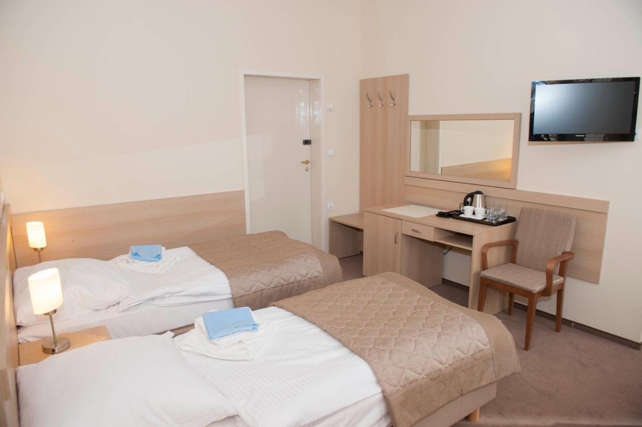 Dom Zdrojowy Aparthotel Jelenia Góra Εξωτερικό φωτογραφία