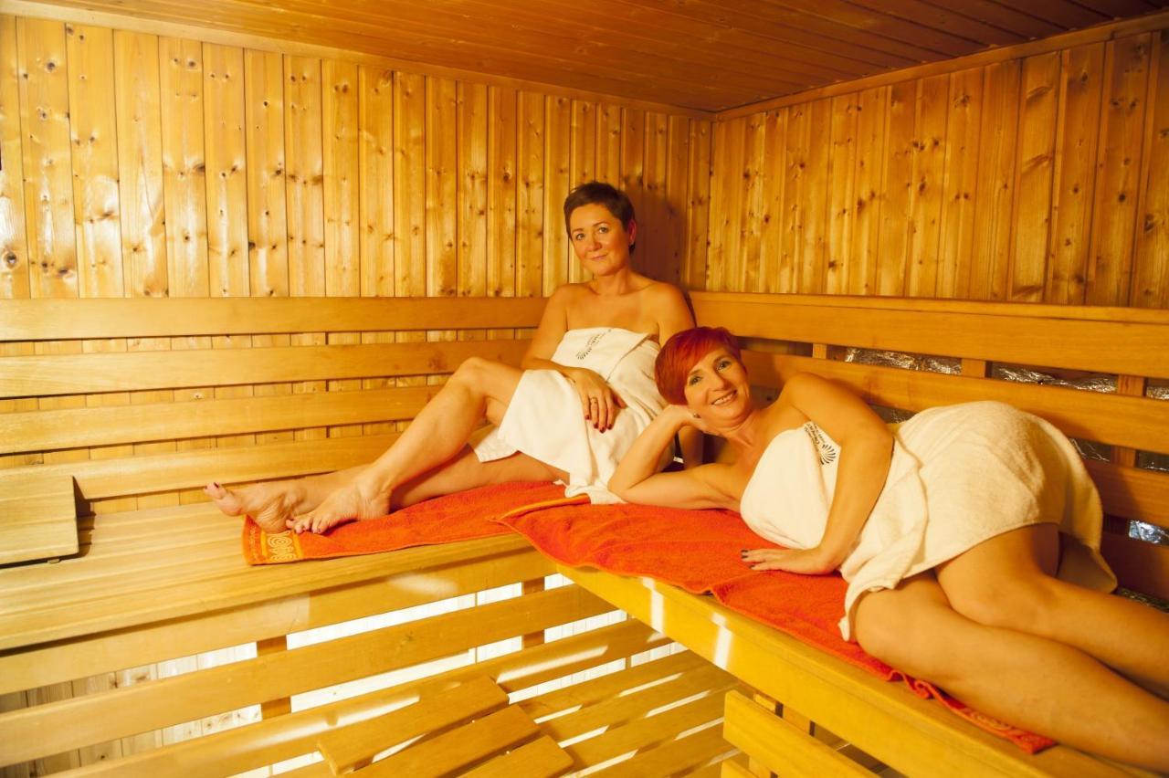 Dom Zdrojowy Aparthotel Jelenia Góra Εξωτερικό φωτογραφία