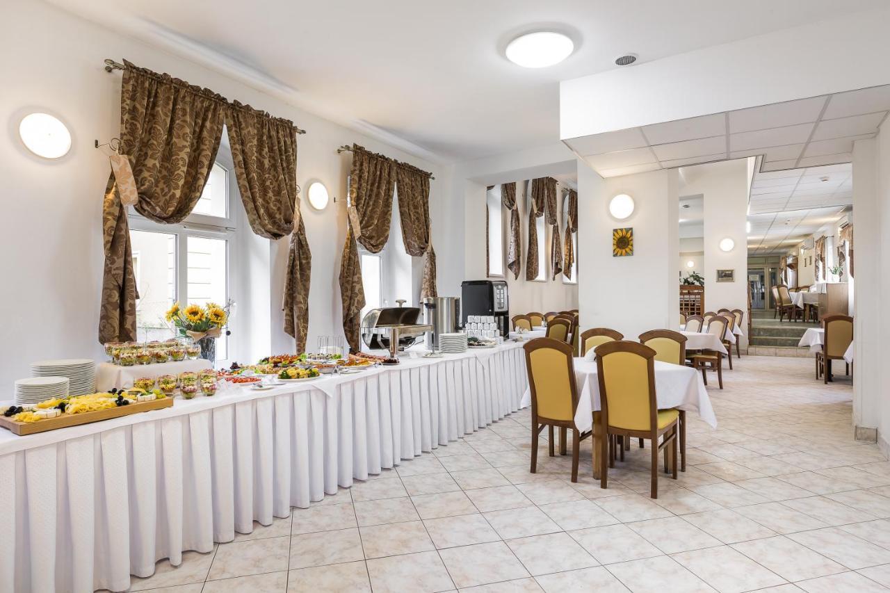 Dom Zdrojowy Aparthotel Jelenia Góra Εξωτερικό φωτογραφία