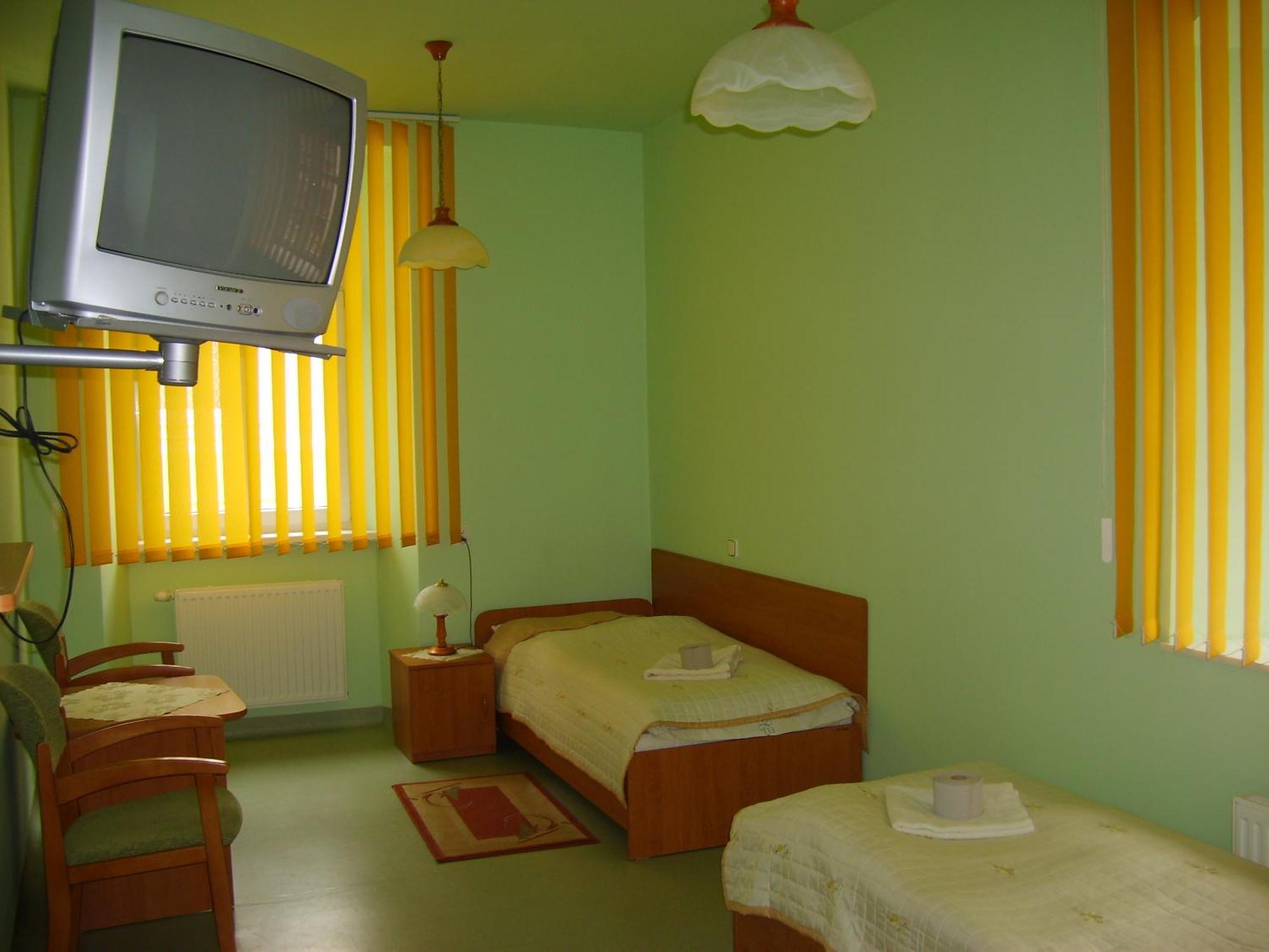 Dom Zdrojowy Aparthotel Jelenia Góra Εξωτερικό φωτογραφία